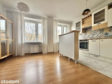 68m2 Przy Uniwersytecie Rz. Możliwość 5 Sypialni
