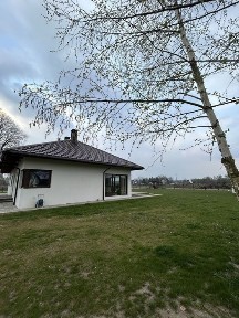 Parterowy dom, duża działka, cicha spokojna okolica