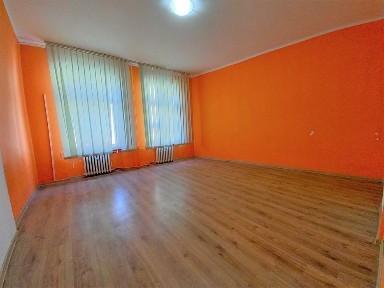 Lokal usługowo - biurowy 25,32 m2, Pyrzyce ul. Bogusława X 3