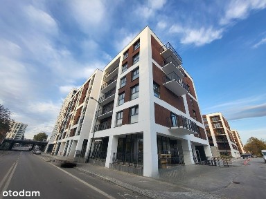 Gotowy do wejścia narożny w samym centrum