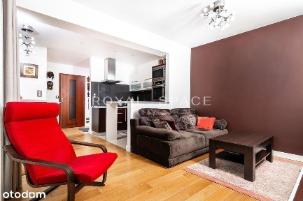 Mieszkanie z balkonem w Garden Residence