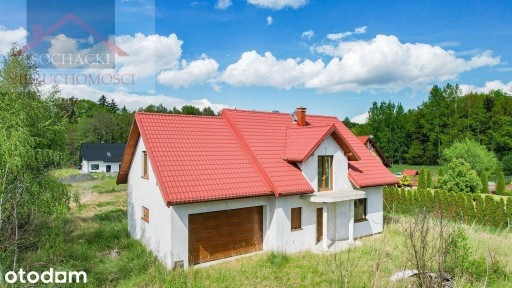 Dom na kameralnym osiedlu