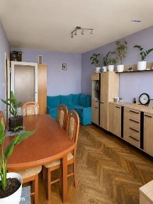 3-pokojowe, rozkładowe z loggią i piwnicą - pełna
