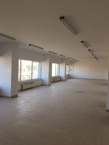 Lokal pawilon handlowy biuro Chorzele centrum ostatni wolny