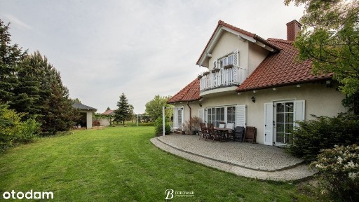Piękny, klasyczny dom z ogrodem - Czartki