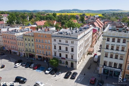 Lokal 22 m2 - Dzierżoniów, Rynek 55