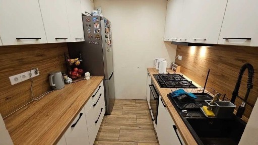 Sprzedam wyremontowane 3 pokojowe mieszkanie w centrum Drezdenka
