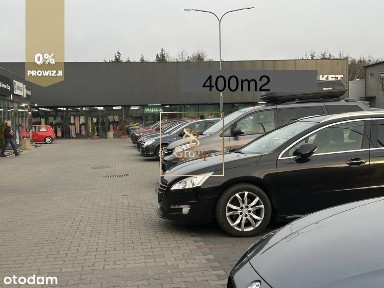 Niezależny lokal z witryną w retail park-Marki