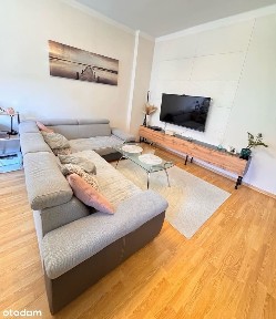 Przestronne mieszkanie w centrum | 1 piętro