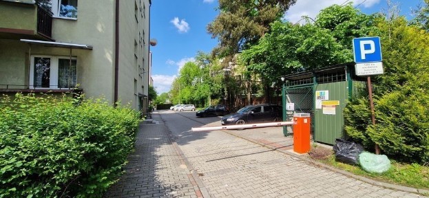 Centrum 3 pokoje 54 m balkon i parking