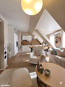Dwupoziomowy Apartament 4 pokoje, miejsce parkingo