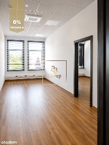 Klimatyzowany budynek z instalacją fotowoltaiczną