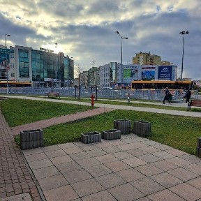 Lokal biurowo- usługowy 40m2