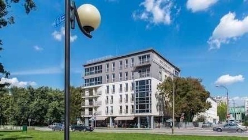 Kameralna sala konferencyjna do 6 osób Warszawa ul. Wiślana 8
