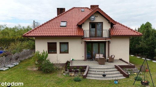Dom przy lesie - działka 3800 m2, Janów
