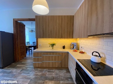 Mieszkanie w zabytkowej kamienicy 81,71 m² Po generalnym remoncie
