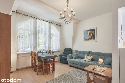 Dwupoziomowe mieszkanie w Willi Carmen 47,1 m2
