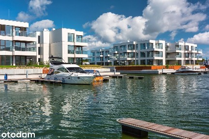 Apartament przy Marinie | Widok na Wodę | 3 Pokoje