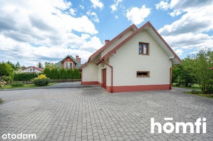 Zadbany dom z pięknym ogrodem| 4 sypialnie + Salon