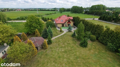 Dom 175 m2 na dużej działce - gotowy do zamieszkania.
