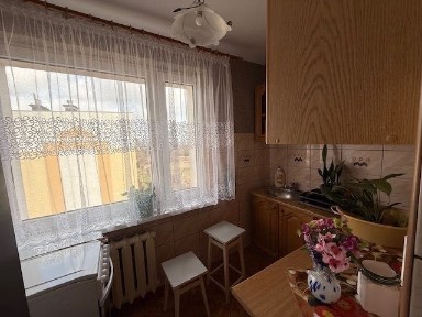 Połczyn-Zdrój - 3 pokoje w bloku STASZICA
