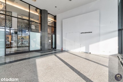 Salon Sprzedaży / Biuro w Centrum