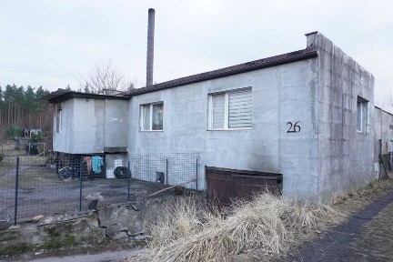 Syndyk sprzeda udział 4/6 w nieruchomości zabudowanej domem