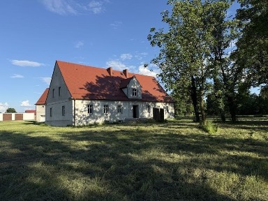 Sprzedam nieruchomość dworek w parku ze stawem lub zamiana za grunty rolne