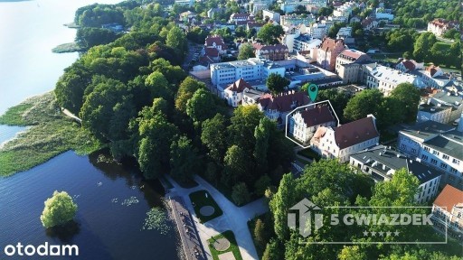 Rezerwacja-Wyjątkowa przestrzeń z widokiem na park