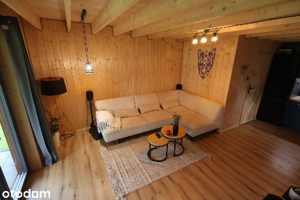 Dom wolnostojący 70 m² z garażem i tarasem - gotowy do zamieszkania