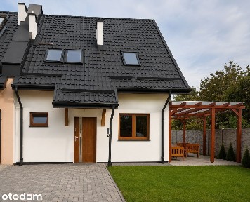 Segment skrajny 122 m2 (89 m² pow. użytkowa + poddasze 33 m² )