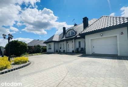 Dom|15ar działki|Garaż w bryle|Pełne wyposażene