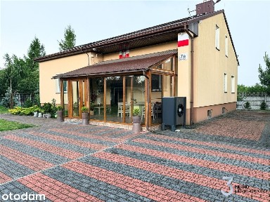 Dom z fotowoltaiką, pompą ciepła i wielką działką