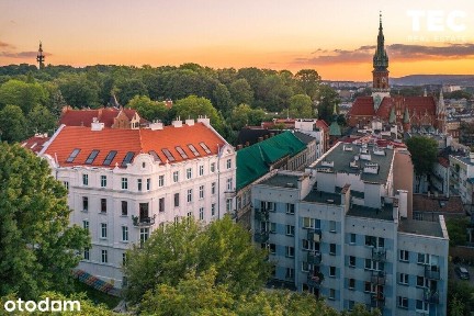 UNIKATOWA NIERUCHOMOŚĆ, Widok na całe miasto
