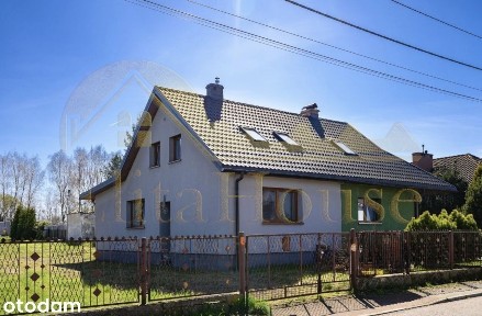 Na sprzedaż bliźniak, Zabrze ul. Myśliwska 19, atrakcyjna działka