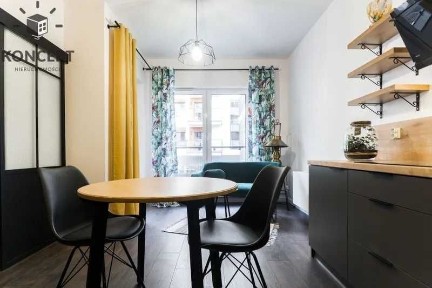 Klimatyczne 2 pokoje, balkon - Nowa Papiernia