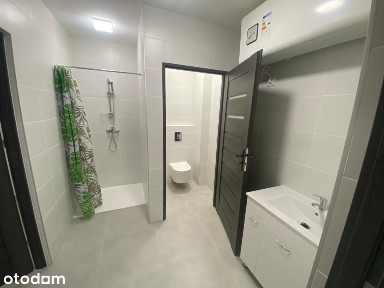 Hala produkcyjno-magazynowa 856 m² z zapleczem biurowym,Blisko A4