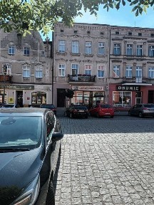 sprzedaż budynku 1/2 udziału