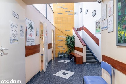 Duży lokal usługowy z parkingiem w centrum - ul. Wróblewskiego