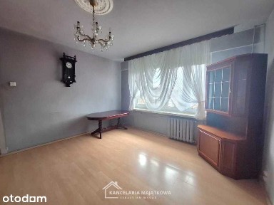 Mieszkanie 2 pokoje, z balkonem.Al.Niepodległości