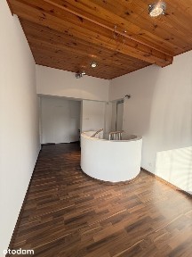 Lokal na biuro, usługi, 58 m2, 2 miejsca parkingowe, bezpośrednio