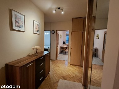 Mieszkanie 55m2, dwa pokoje z oddzielną kuchnią i loggią