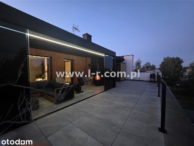 Nowoczesny Apartament W Doskonałej Lokalizacji!