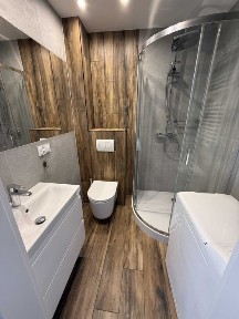 Mazowiecka Centrum 2 pok 49m2 bdb standard, parking