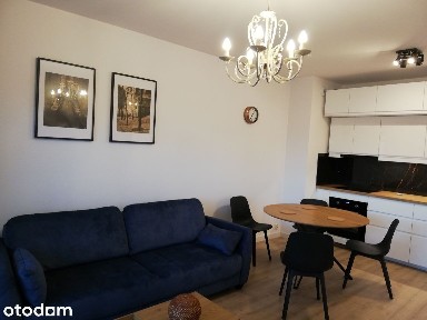 Nowoczesne mieszkanie z dużym balkonem - Ozimska 180D, Malinka