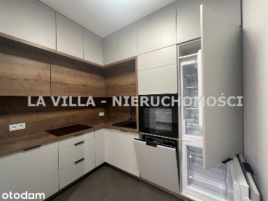 Kamienca (2 mieszkania i 2 lokale) Centrum
