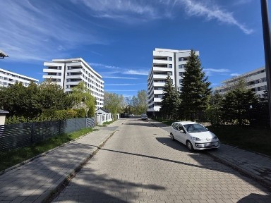 Pawilon handlowy bardzo dobry punkt miedzy nowymi blokami warzywniak ul.teresy 31