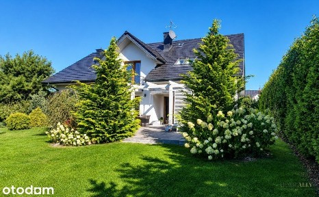 Stylowy dom wolnostojący/ Stylish detached house
