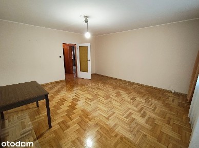 Przestronne 3 pokoje w dobrej lokalizacji, Józefow