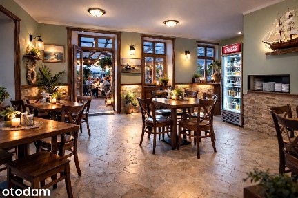 Restauracja z zapleczem noclegowym (2 mieszkania)+dodatkowy apartament